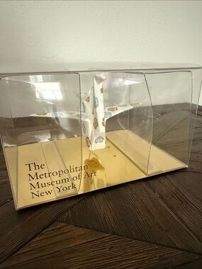 Metropolitan Museum of Art Origami Resting Crane Ornament Gold & Blue New Box